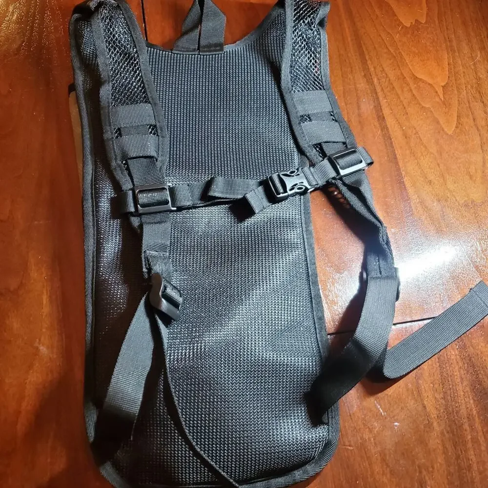 M-Wave Maastricht H2O Hydration Backpack Black Gray Hiking Water Pack Cycling
